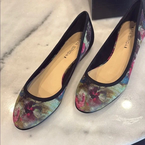 Via Spiga Women's Floral Ballet Flats